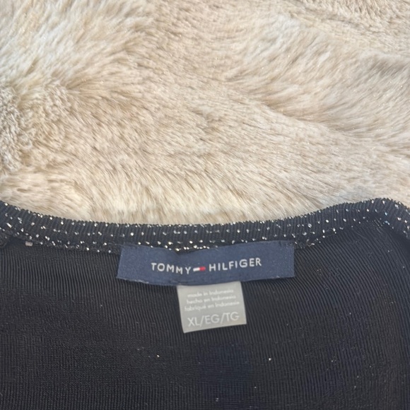 Tommy Hilfiger Black Sparkle Short Sleeve Top NWOT - Picture 2 of 4